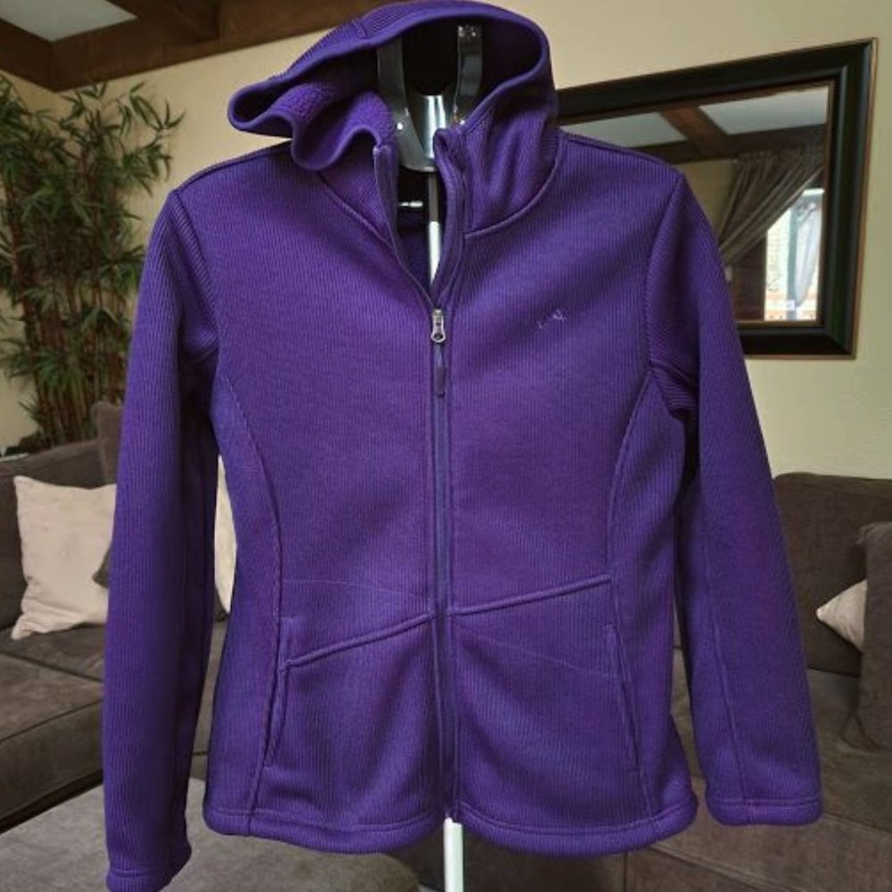 Vertical '9 sz large purple hooded jacket